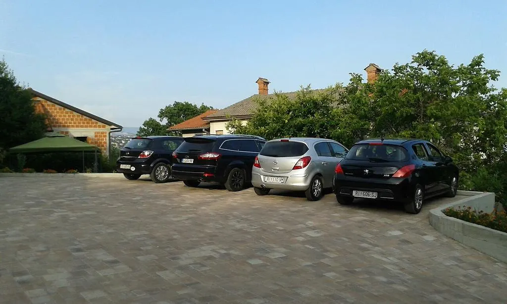 Apartman Pobri Opatija 0*,  Croatia